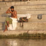 a boat on the ganges 5